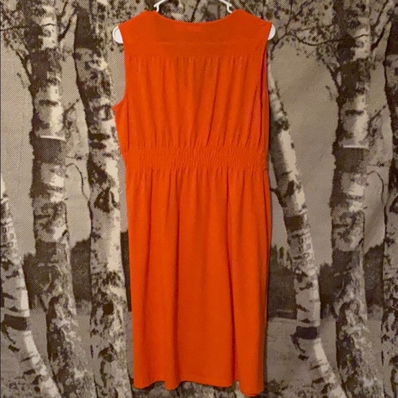Bright orange sleeveless dress - Picture 3 of 5